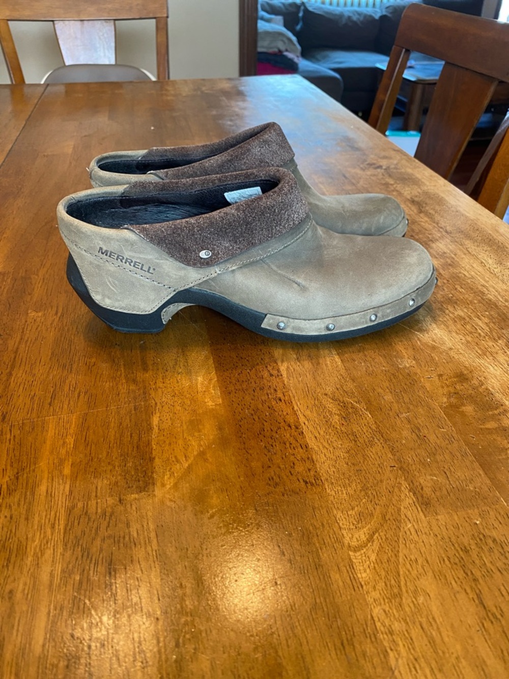 Merrell Luxe Wrap Clog Taupe and Brown Suede Slip-On Clogs Women’s Size 8.5